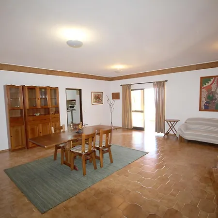 On The Dona Ana By Amcf Lagos