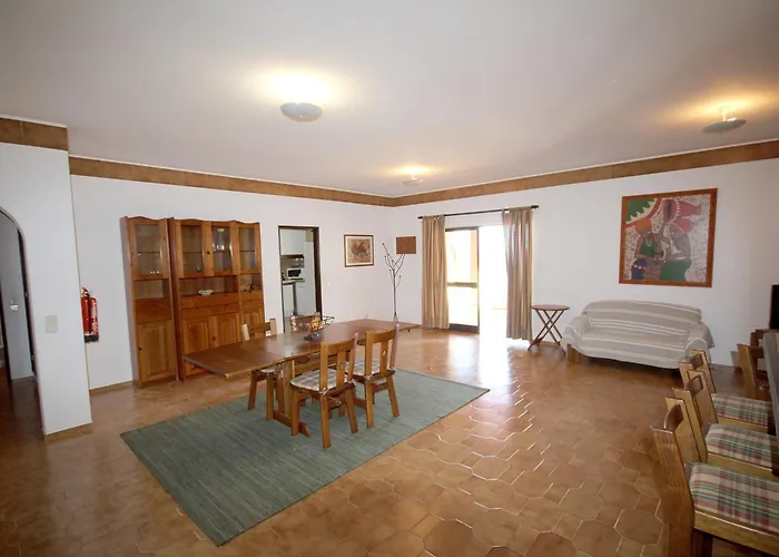 On The Dona Ana By Amcf Lagos